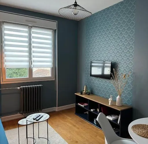 Constantine Suits 21 - 4 Personnes Centre Dijon